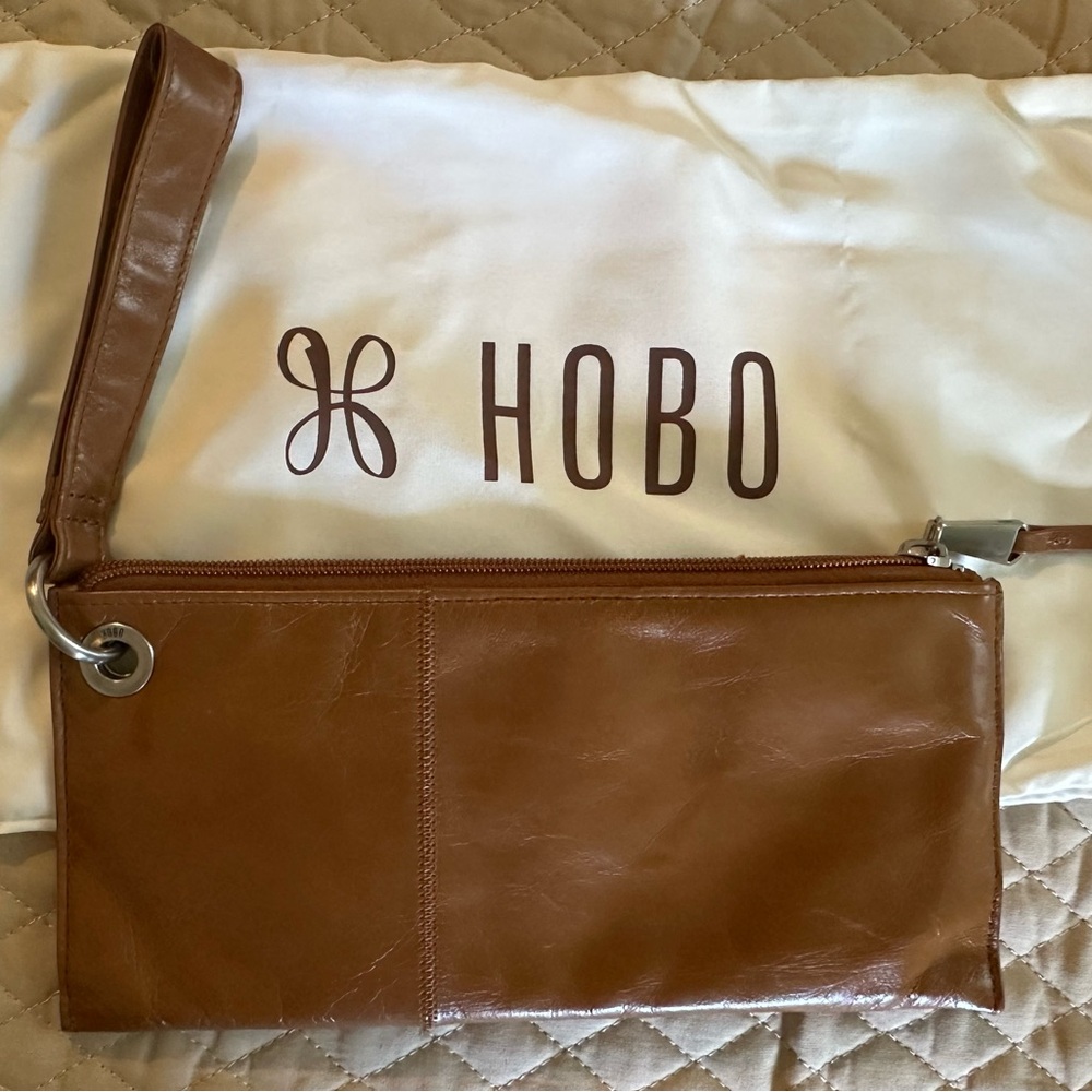 HOBO Vida Wristlet
